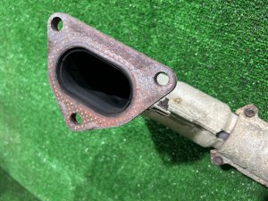 Катализатор SUBARU LEGACY LANCASTER OEM 44101AE040 44101AE050 BHE 2002 EZ30 AT