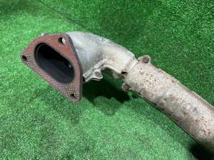 Катализатор SUBARU LEGACY LANCASTER OEM 44101AE040 44101AE050 BHE 2002 EZ30 AT