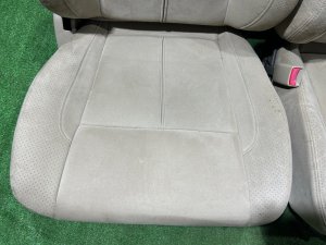 Комплект сидений SUBARU LEGACY LANCASTER OEM 64010AE700GE 64010AE710GE 64231AE360GE 64221AE130GE BHE BH9 BH5 2002 SILVER/GREY 1U2