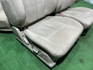 Комплект сидений SUBARU LEGACY LANCASTER OEM 64010AE700GE 64010AE710GE 64231AE360GE 64221AE130GE BHE BH9 BH5 2002 SILVER/GREY 1U2