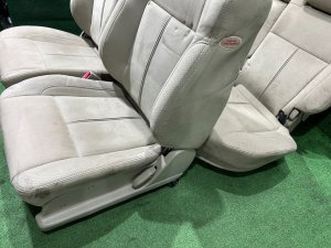 Комплект сидений SUBARU LEGACY LANCASTER OEM 64010AE700GE 64010AE710GE 64231AE360GE 64221AE130GE BHE BH9 BH5 2002 SILVER/GREY 1U2