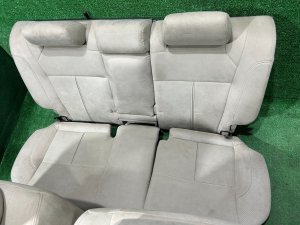 Комплект сидений SUBARU LEGACY LANCASTER OEM 64010AE700GE 64010AE710GE 64231AE360GE 64221AE130GE BHE BH9 BH5 2002 SILVER/GREY 1U2