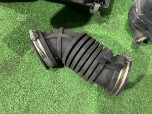 Корпус воздушного фильтра под СВАП SUBARU LEGACY LANCASTER OEM 14435AA074 46051AE000 46052AE000 46040FE010 46023FC041 BHE BEE 2002 EZ30 AT