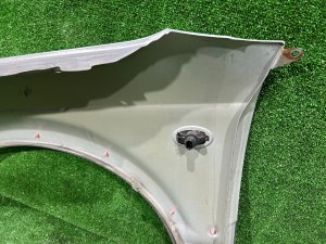 Крыло переднее правое SUBARU LEGACY LANCASTER OEM 57120AE021 BHE 2002 SILVER/GREY 1U2