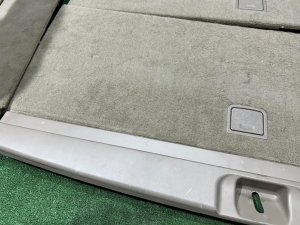 Обшивка багажника SUBARU LEGACY LANCASTER OEM 94047AE020AD 94047AE030AD 95066AE030GG 95066AE020GG BHE BH9 2002 SILVER/GREY 1U2