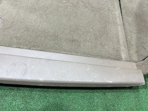 Обшивка багажника SUBARU LEGACY LANCASTER OEM 94047AE020AD 94047AE030AD 95066AE030GG 95066AE020GG BHE BH9 2002 SILVER/GREY 1U2