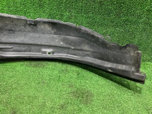 Подкрылок передний левый SUBARU LEGACY LANCASTER OEM 59110AE030 BHE 2002 SILVER/GREY 1U2