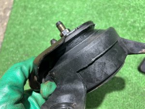 Подушки двигателя SUBARU LEGACY LANCASTER OEM 41022AE100 41022AE110 BHE BEE 2002 EZ30 AT