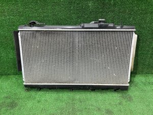 Радиатор двигателя SUBARU LEGACY LANCASTER OEM 45111AE060 BHE 2002 EZ30 AT