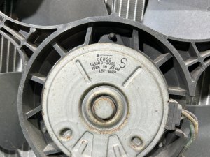 Радиатор двигателя SUBARU LEGACY LANCASTER OEM 45111AE060 BHE 2002 EZ30 AT