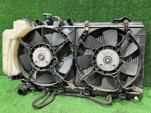 Радиатор двигателя SUBARU LEGACY LANCASTER OEM 45111AE060 BHE 2002 EZ30 AT
