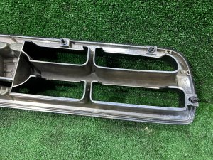 Решетка радиатора SUBARU LEGACY LANCASTER OEM 91121AE260 BHE 2002 SILVER/GREY 1U2