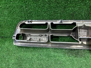Решетка радиатора SUBARU LEGACY LANCASTER OEM 91121AE260 BHE 2002 SILVER/GREY 1U2