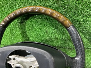 Руль MOMO темное дерево SUBARU LEGACY LANCASTER OEM 34311AE310 BHE BH9 BH5 2002 SILVER/GREY 1U2