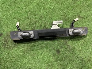 Ручка пятой двери 62150AA211 84301AC030 SUBARU LEGACY LANCASTER