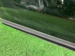 Стекло багажника левое целый молдинг SUBARU LEGACY LANCASTER OEM 65210AE260NB BHE BH9 BH5 2002