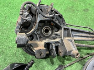 Ступицы задние SUBARU LEGACY LANCASTER OEM 28462AE011 28474AE000 20252AE001 26700AE030 BHE BH9 BH5 BE5 BE9 BEE 2002 EZ30 AT