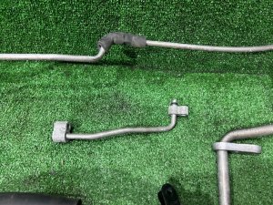 Трубки кондиционера SUBARU LEGACY LANCASTER OEM 73424AE050 73431AE121 73431AE000 BHE BEE 2002 EZ30 AT