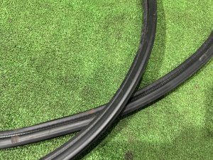 Уплотнитель багажника SUBARU LEGACY LANCASTER OEM 63516AE001 BHE 2002 SILVER/GREY 1U2