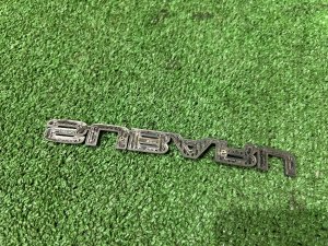 Эмблема SUBARU SUBARU LEGACY LANCASTER OEM 93073AE570 BHE BH9 2002 SILVER/GREY 1U2