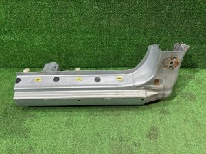 Порог металл правый SUBARU LEGACY LANCASTER OEM 51415AE021 BHE 2002 SILVER/GREY 1U2