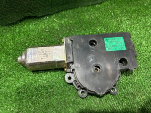 Моторчик люка 65450AG000 SUBARU OUTBACK