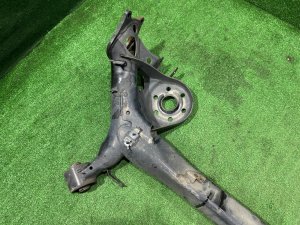 Балка задняя TOYOTA PRIUS OEM 42101-12171 ZVW30 2012 2ZRFXE