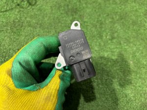 Датчик расхода воздуха МАФ TOYOTA PRIUS OEM 22204-28010 ZVW30 2012 2ZRFXE