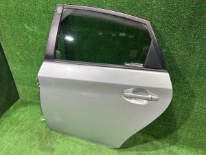 Дверь задняя левая TOYOTA PRIUS