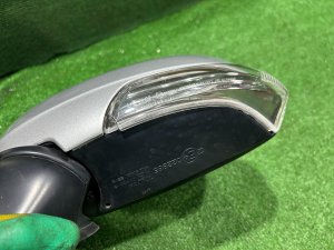 Зеркало левое TOYOTA PRIUS ZVW30 2012 SILVER 1F7