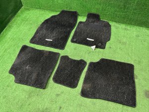 Коврики салона черные 123456789 TOYOTA PRIUS