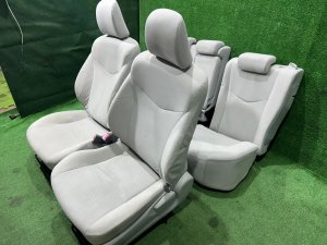 Комплект сидений TOYOTA PRIUS OEM 71071-47223-G5 71430-47600-G1 71440-47570-G1 71072-47202-G6 ZVW30 2012 SILVER 1F7