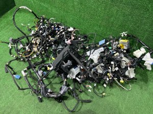 Коса TOYOTA PRIUS OEM 8264175070 8211147710 ZVW30 2012 2ZRFXE