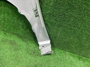 Крыло переднее правое TOYOTA PRIUS OEM 53801-47050 ZVW30 2012 SILVER 1F7