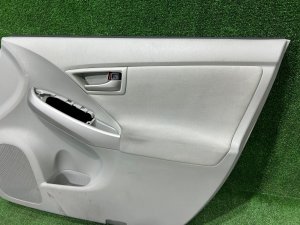 Обшивка дверей TOYOTA PRIUS OEM 67610-47500-G3 67620-47500-G3 67630-47220-G3 67640-47220-G3 ZVW30 2012 SILVER 1F7