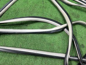 Уплотнители дверей TOYOTA PRIUS OEM 67861-47030 67862-47030 67871-47030 67872-47030 ZVW30 2012 SILVER 1F7