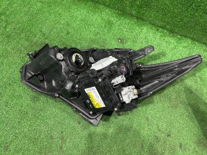 Фары ксенон TOYOTA PRIUS OEM 8114547381 8118547381 ZVW30 2012