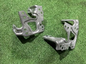 Крепление магнитофона 86212-47050 86211-47050 TOYOTA PRIUS