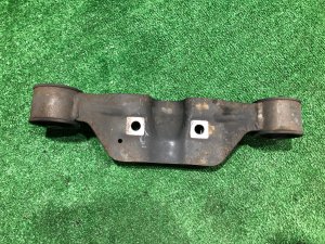 Балка редуктора SUBARU LEGACY OEM 41310AE002 BH5 2000 EJ206 AT
