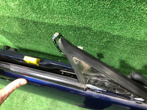 Дверь передняя правая SUBARU LEGACY OEM 60009AE000 BH5 2000 BLEU 95H