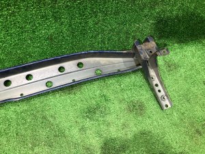 Жесткость бампера задняя SUBARU LEGACY OEM 57711AE040 BH5 2000 BLEU 95H