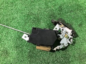 Замок пятой двери SUBARU LEGACY OEM 60319FA200 BH5 2000 BLEU 95H