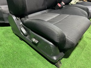 Комплект сидений SUBARU LEGACY OEM 64010AE760ML 64010AE770ML 64221AE220ML 64231AE220ML BH5 2000 BLEU 95H