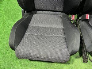 Комплект сидений SUBARU LEGACY OEM 64010AE760ML 64010AE770ML 64221AE220ML 64231AE220ML BH5 2000 BLEU 95H