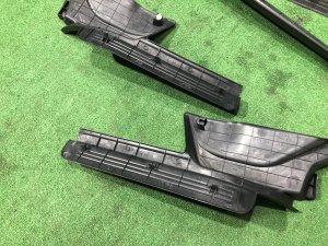 Накладки на пороги черные SUBARU LEGACY OEM 94060AE000ML 94060AE010ML 94061AE000ML 94061AE010ML BH5 2000 BLEU 95H