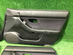 Обшивка дверей SUBARU LEGACY OEM 94210AE660ML 94210AE670ML BH5 2000 BLEU 95H