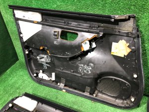 Обшивка дверей SUBARU LEGACY OEM 94210AE660ML 94210AE670ML BH5 2000 BLEU 95H