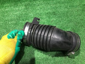 Патрубок воздушного фильтра SUBARU LEGACY OEM 46023AC030 BH5 2000 EJ206 AT