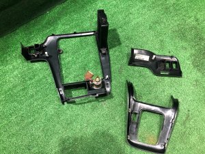 Рамка магнитофона комплект Черный SUBARU LEGACY OEM 66060AE280 66150AE190 66050AE060 BH5 2000 BLEU 95H