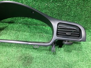 Рамка спидометра SUBARU LEGACY OEM 66180AE000 BH5 2000 BLEU 95H